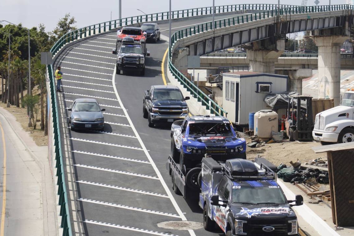 SE REABRE PUENTE EL CHAPARRAL