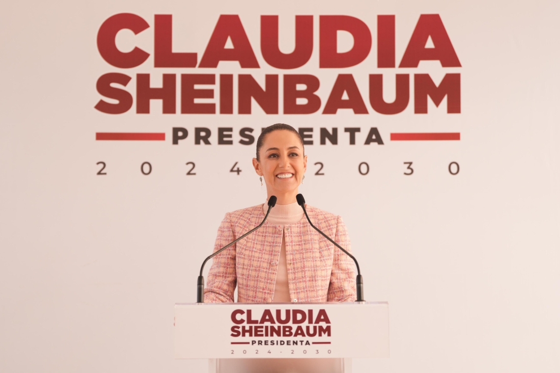 EN 2025 TODAS LAS MUJERES ADULTAS MAYORES INDÍGENAS Y AFROMEXICANAS DE 60 A 64 AÑOS RECIBIRÁN UN APOYO UNIVERSAL DE MÁS DE 3 MIL PESOS: CLAUDIA SHEINBAUM