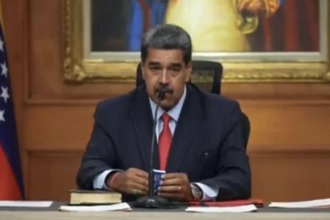 “DEFENDEREMOS NUESTRA PATRIA”: NICOLÁS MADURO AMENAZA A ESTADOS UNIDOS 