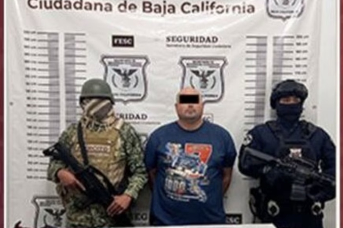 Ejército detiene a generador de violencia en Baja California; llevaba chaleco antibalas y armas