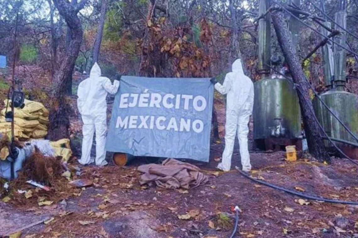 Aseguran laboratorio clandestino con más de siete toneladas metanfetamina en Nayarit