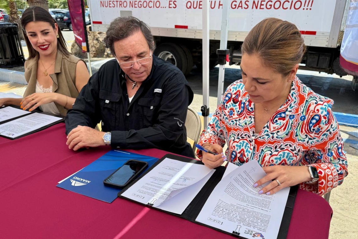 Firma DIF Tijuana convenio de colaboración con Distribuidora Rembao para apoyar a sectores vulnerables