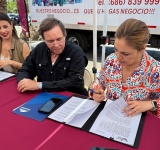Firma DIF Tijuana convenio de colaboración con Distribuidora Rembao para apoyar a sectores vulnerables