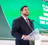 Autoridad protege a 300 perritos hacinados