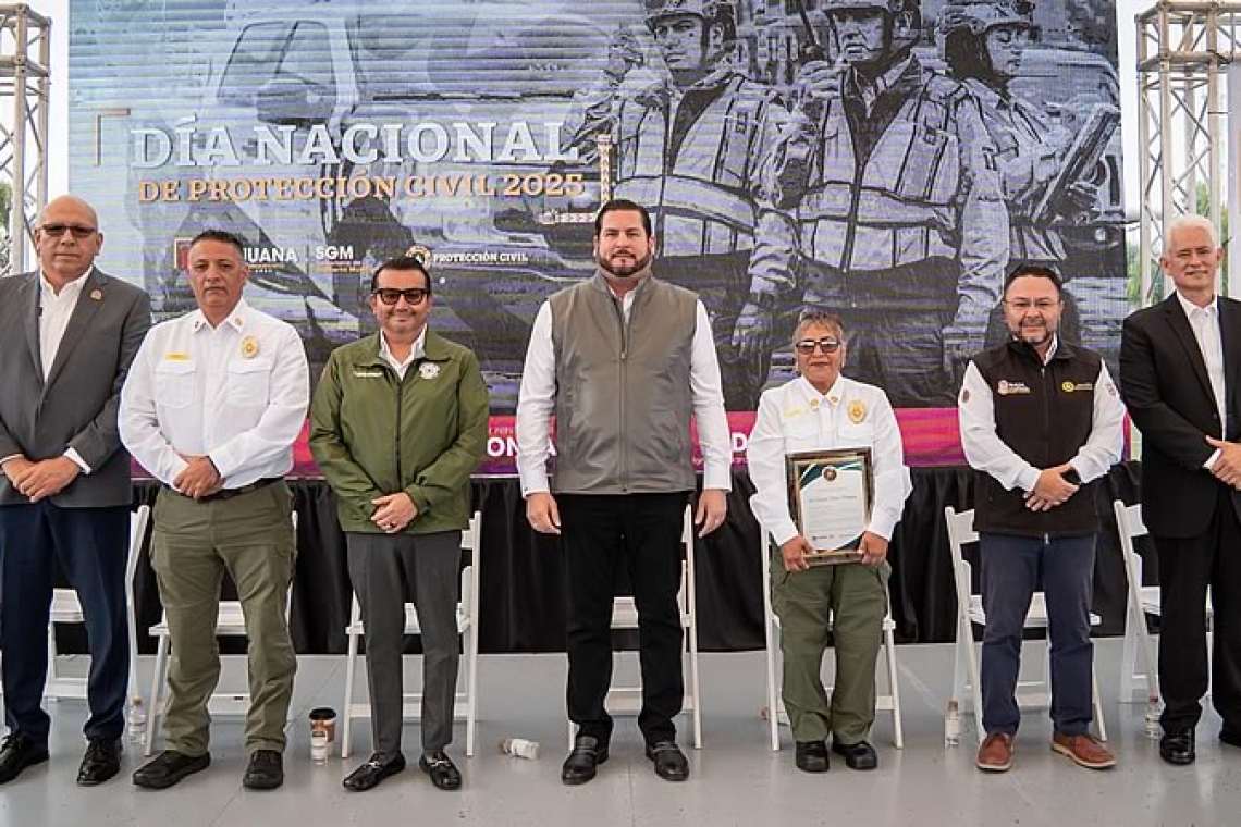 Encabeza Ismael Burgueño acto protocolario del Día Nacional de Protección Civil