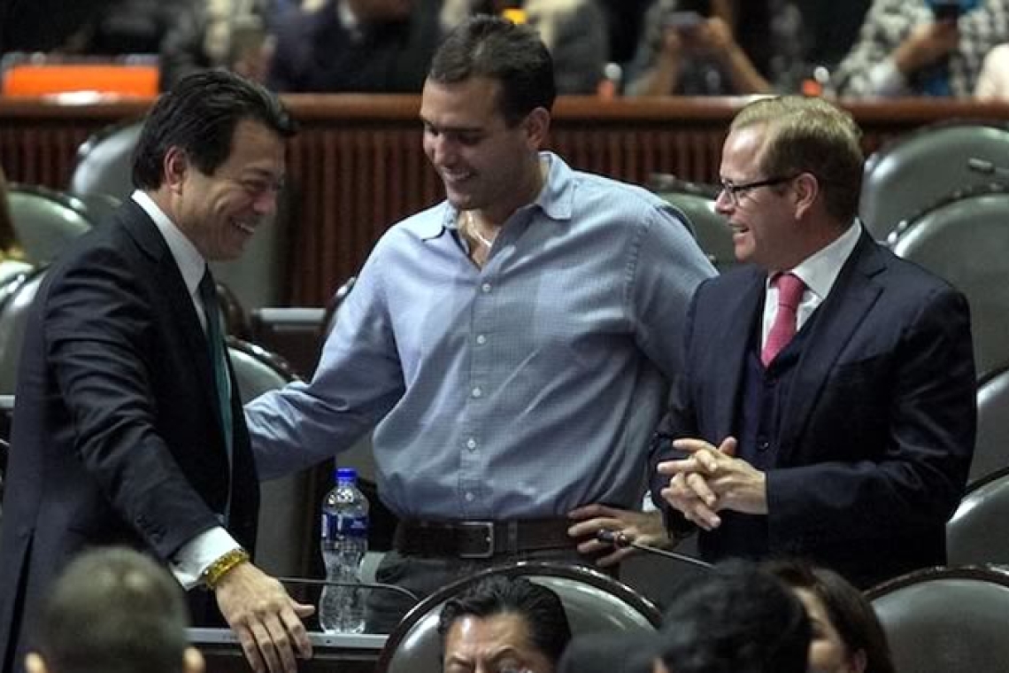 Caciques locales del Partido Verde encabezan una rebelión silenciosa contra Morena