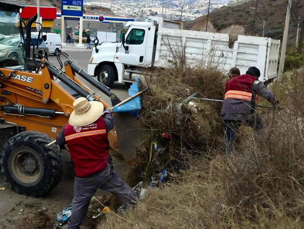 Refuerza Gobierno Municipal infraestructura urbana en colonias de Tijuana 3