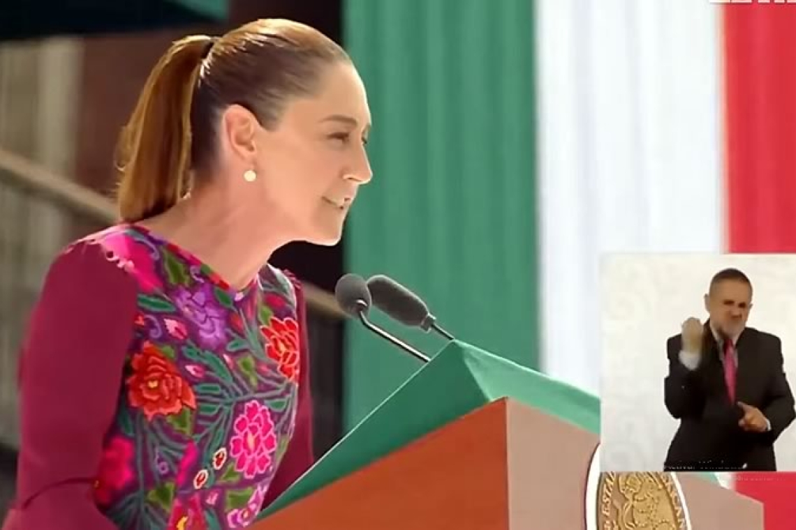 Un baño de masas en el Zócalo: Sheinbaum inicia un nuevo año con una demostración de músculo
