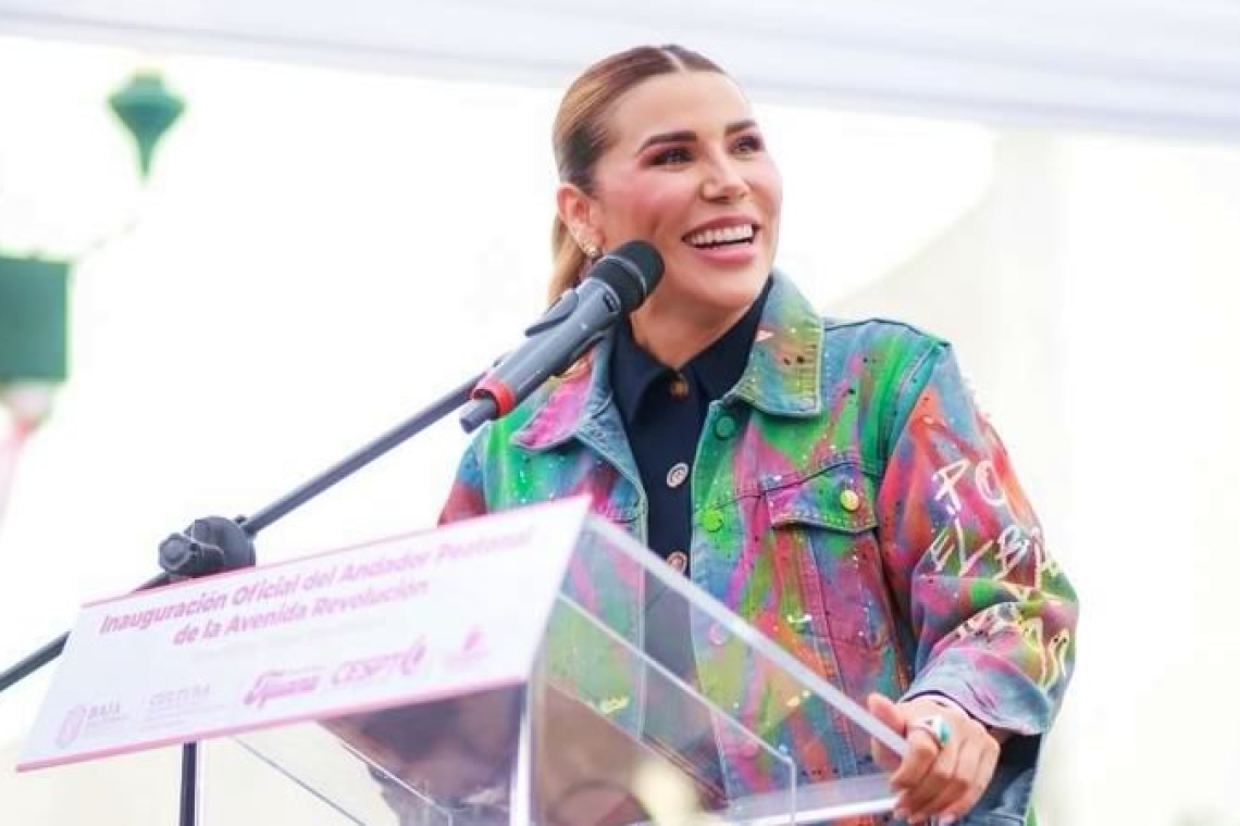 Gobernadora inaugura Andador Turístico de la Avenida Revolución