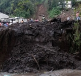 Lluvias en México dejan 64 fallecidos y 65 desaparecidos