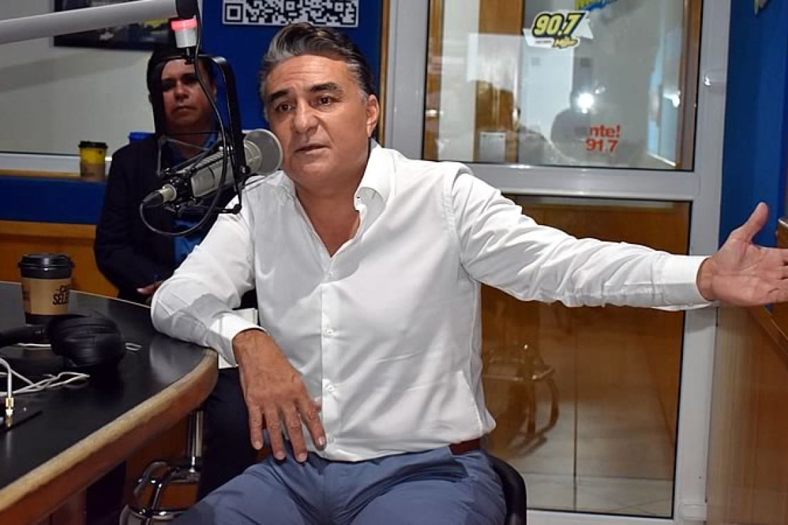 LOS JOVENES DE HOY SON EMPRENDEDORES Y DEBEMOS DARLES LAS HERRAMIENTAS PARA CUMPLIR SUS SUEÑOS: RUIZ URIBE 