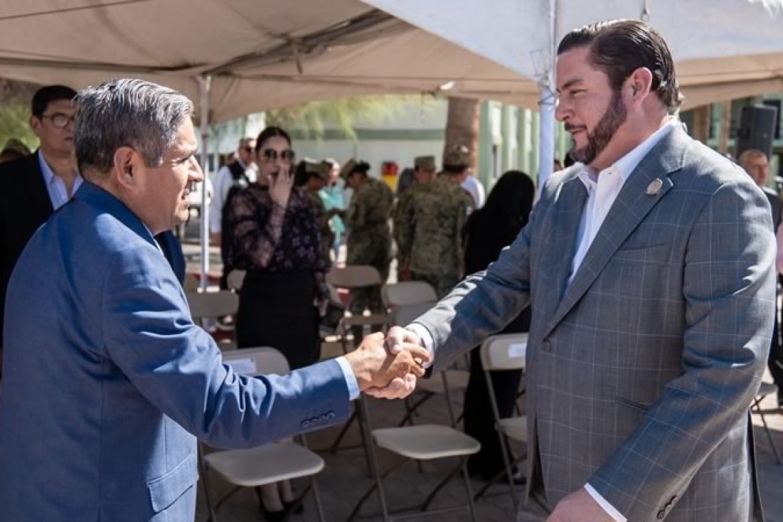 Asiste Ismael Burgueño a la Ceremonia de Toma de Posesión del nuevo Comandante de la II Región Militar
