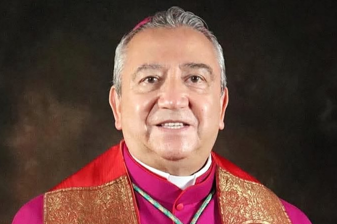 Fallece el arzobispo Moreno Barrón.