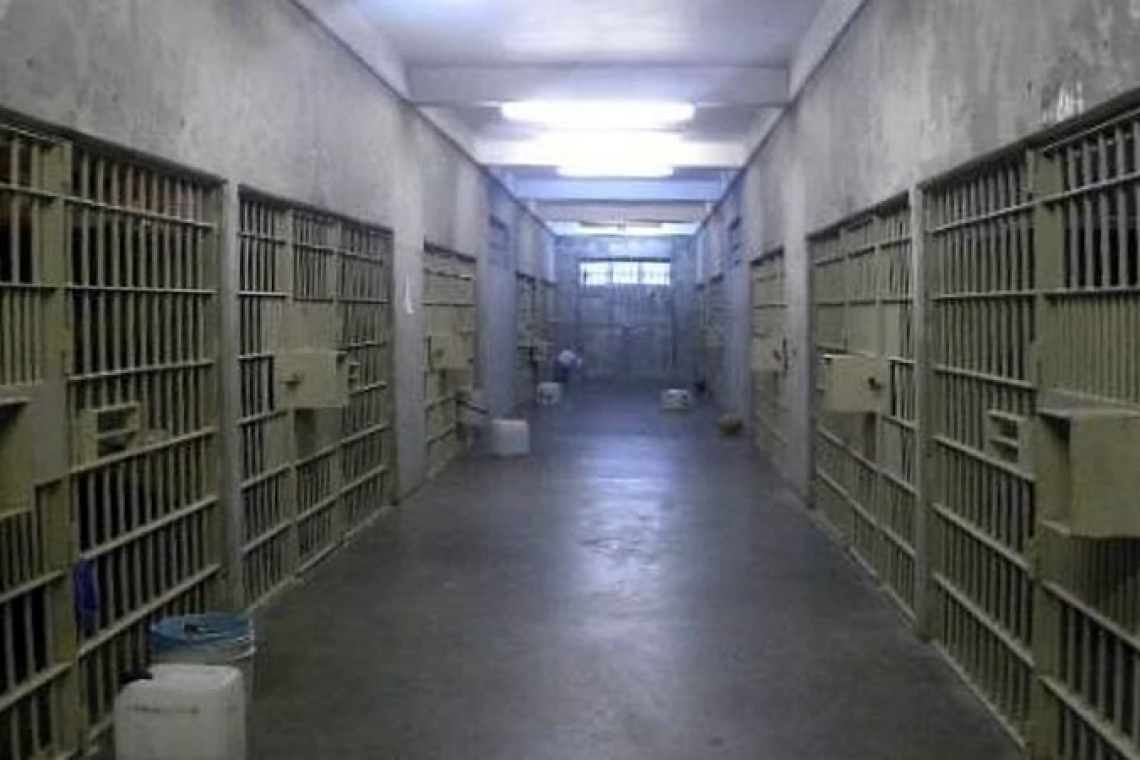 Reportan 4 presos fallecidos por sobredosis; autoridad lo niega