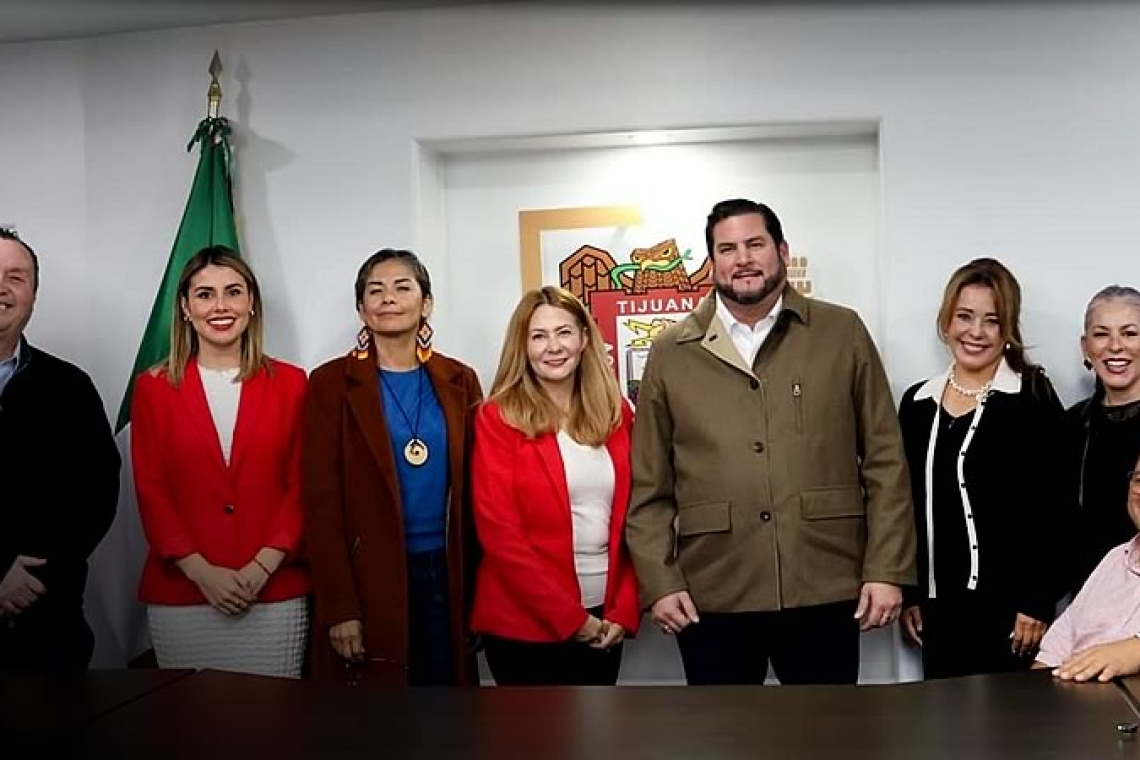 Sostiene Ismael Burgueño encuentro con la Asociación Femenil de Ejecutivas de Empresas Turísticas 