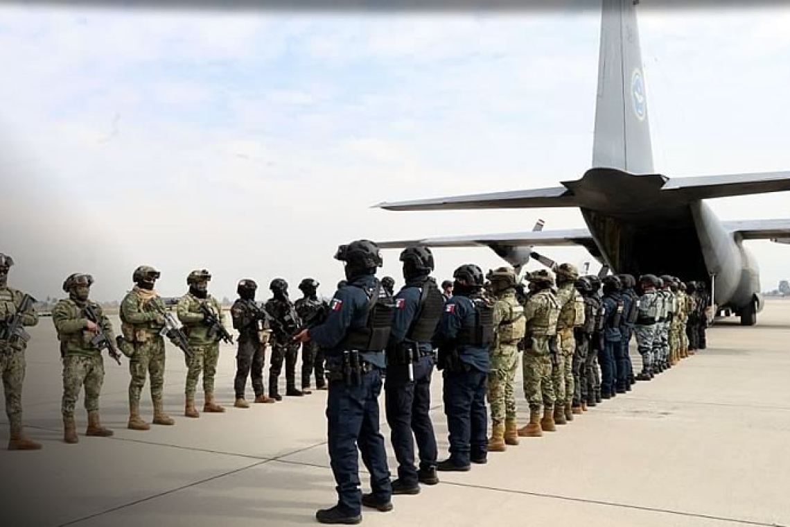 México traslada a 37 líderes criminales a EU por representar "una amenaza real para la seguridad"