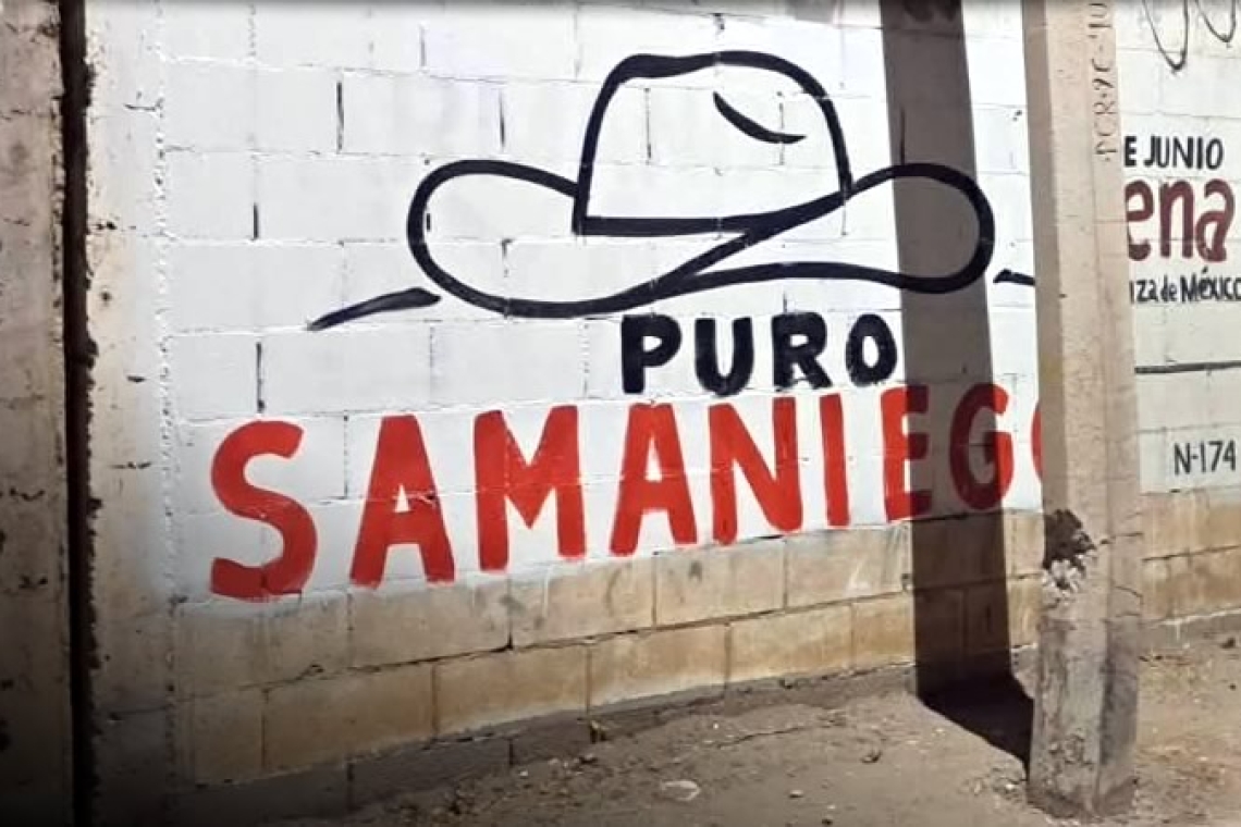 Algo cada día: El sombrero misterioso y encuestas voladas