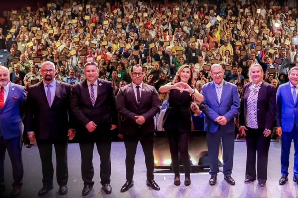 Celebración por el día del maestro