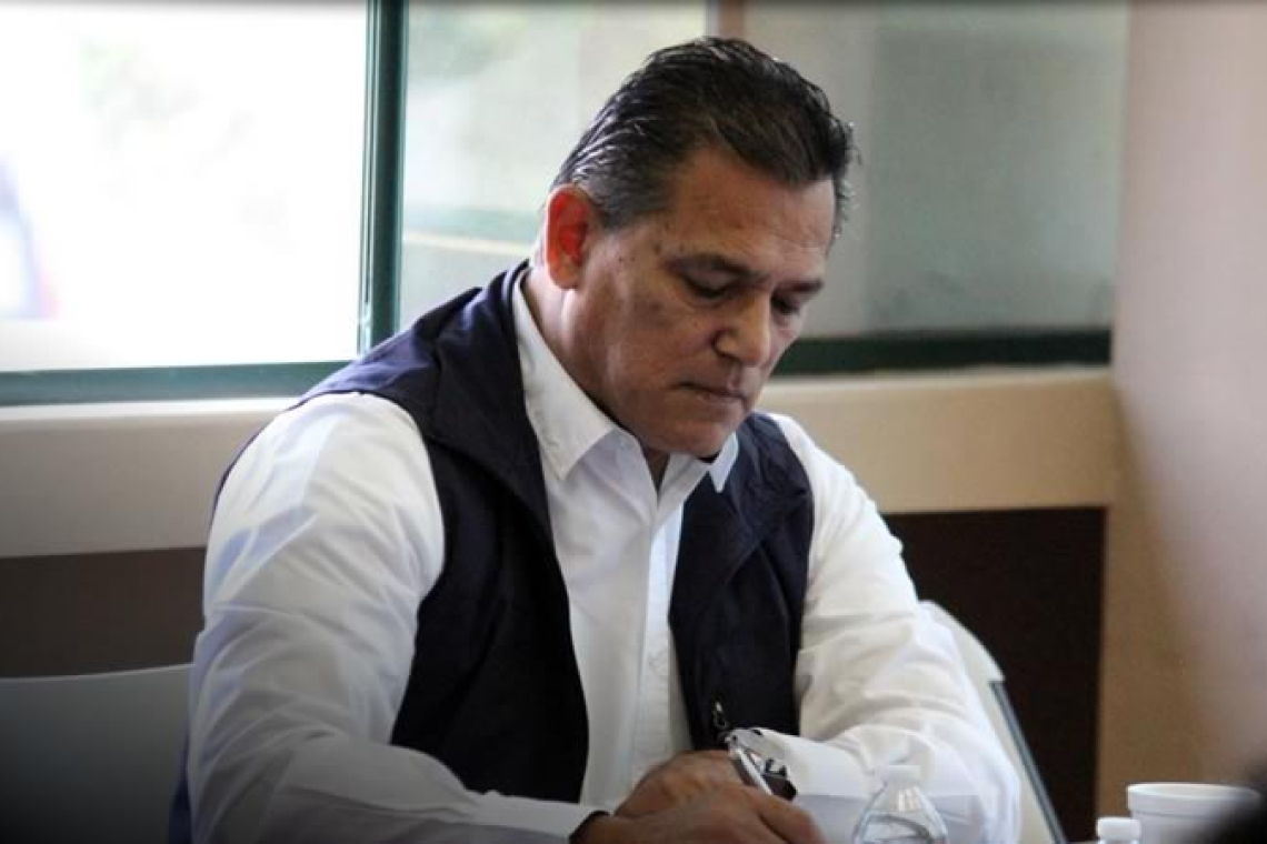 Fortalece regidor Arturo Aguirre Napo coordinación con asociaciones civiles