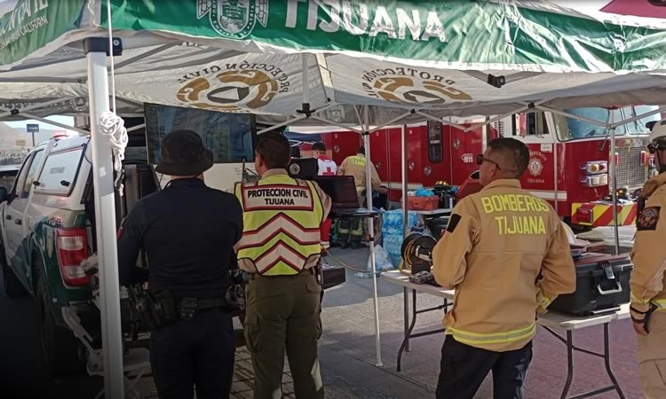Atendió XXV Ayuntamiento de Tijuana derrame de material químico sobre el bulevar 2000
