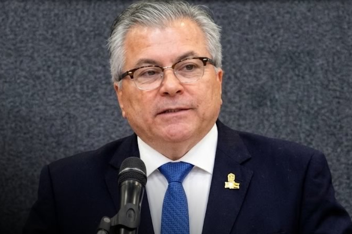 REGRESA JAIME DÍAZ