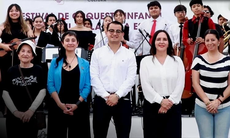 Asiste alcalde Abdiel Gutiérrez Coronado a Festival de Orquesta Infantil y Juvenil