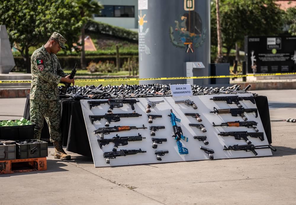 destruccion de armas 2